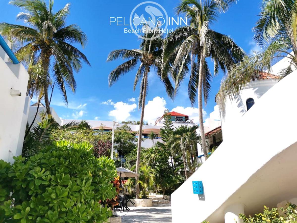 Pelicano Inn Playa Del Carmen - Beachfront Hotel Exterior photo