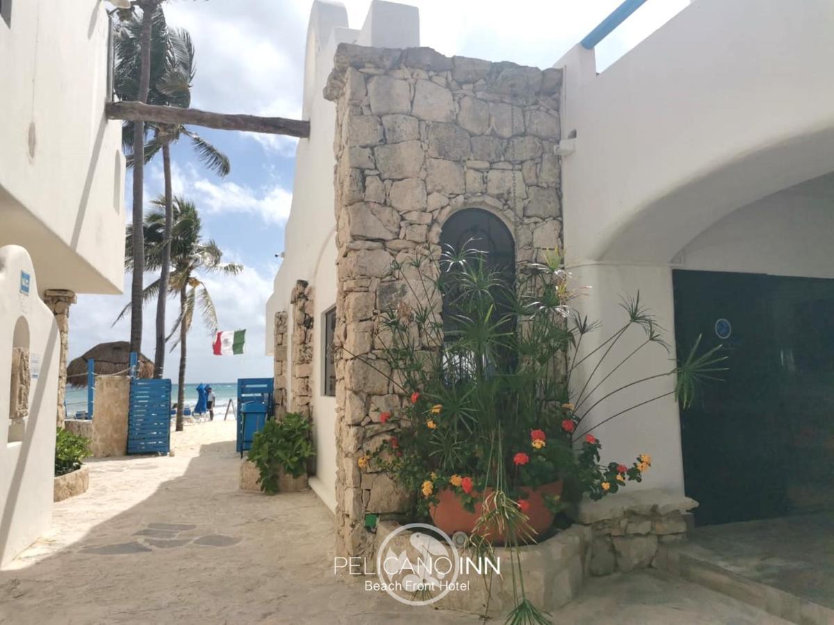 Pelicano Inn Playa Del Carmen - Beachfront Hotel Exterior photo