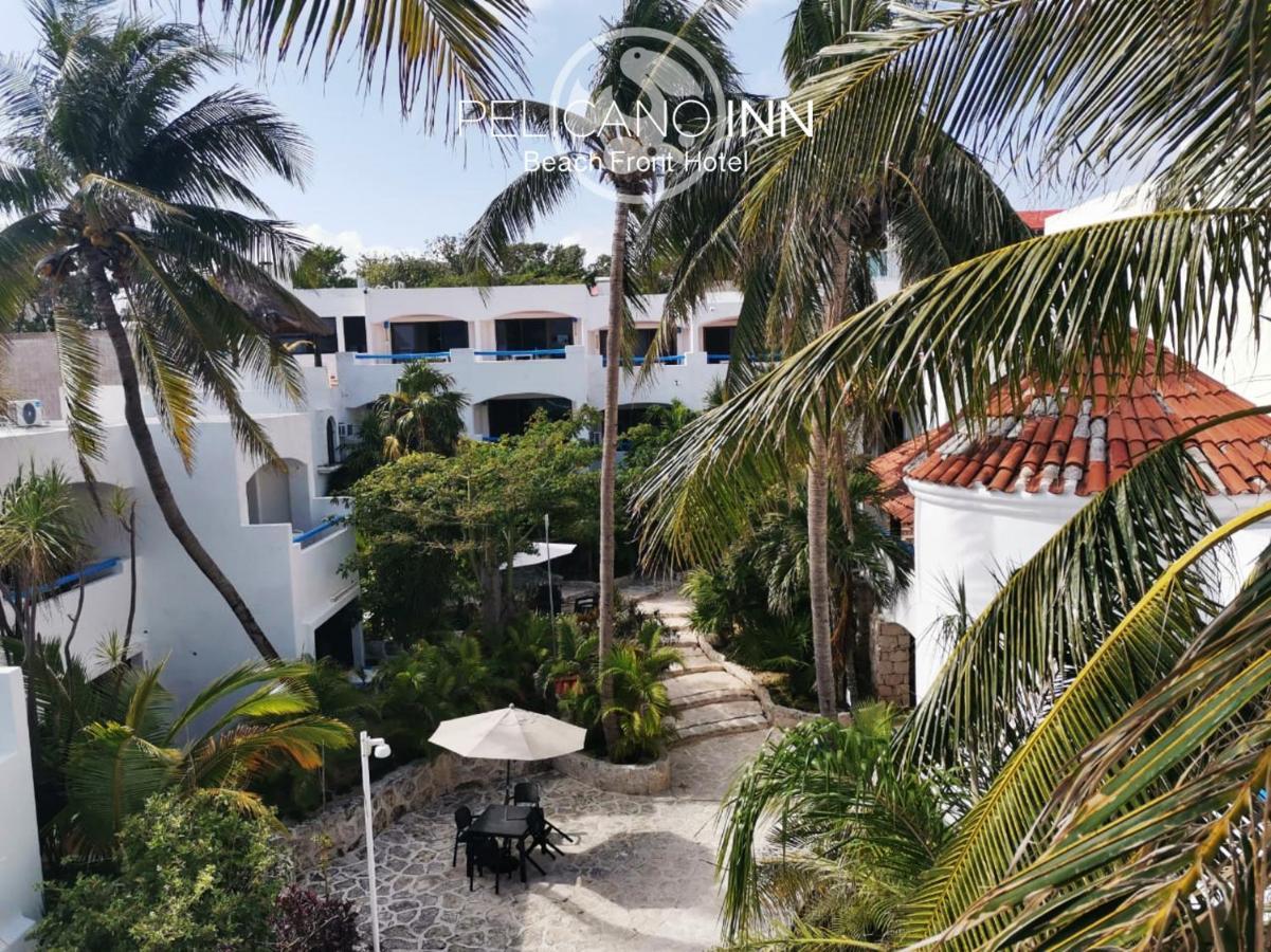 Pelicano Inn Playa Del Carmen - Beachfront Hotel Exterior photo